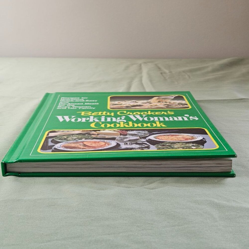 Betty Crocker's Working Woman's Cookbook Hardcover - Delicious Dinner Recipes - Picture 9 of 11